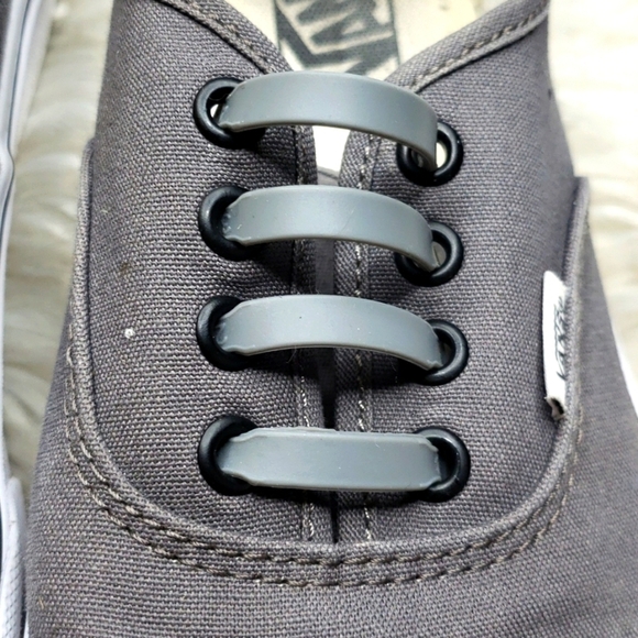 VANS AUTHENTIC Pewter black M6/W7.5 silicon stretch laces deck shoes - Picture 5 of 10